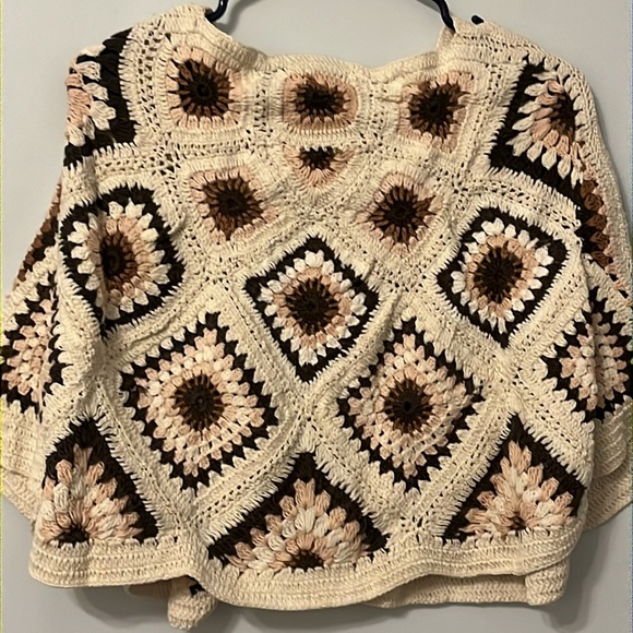 Andersen & Lauth Crocheted Poncho Big Girls All or Women’s Size Small Petite - Picture 3 of 5